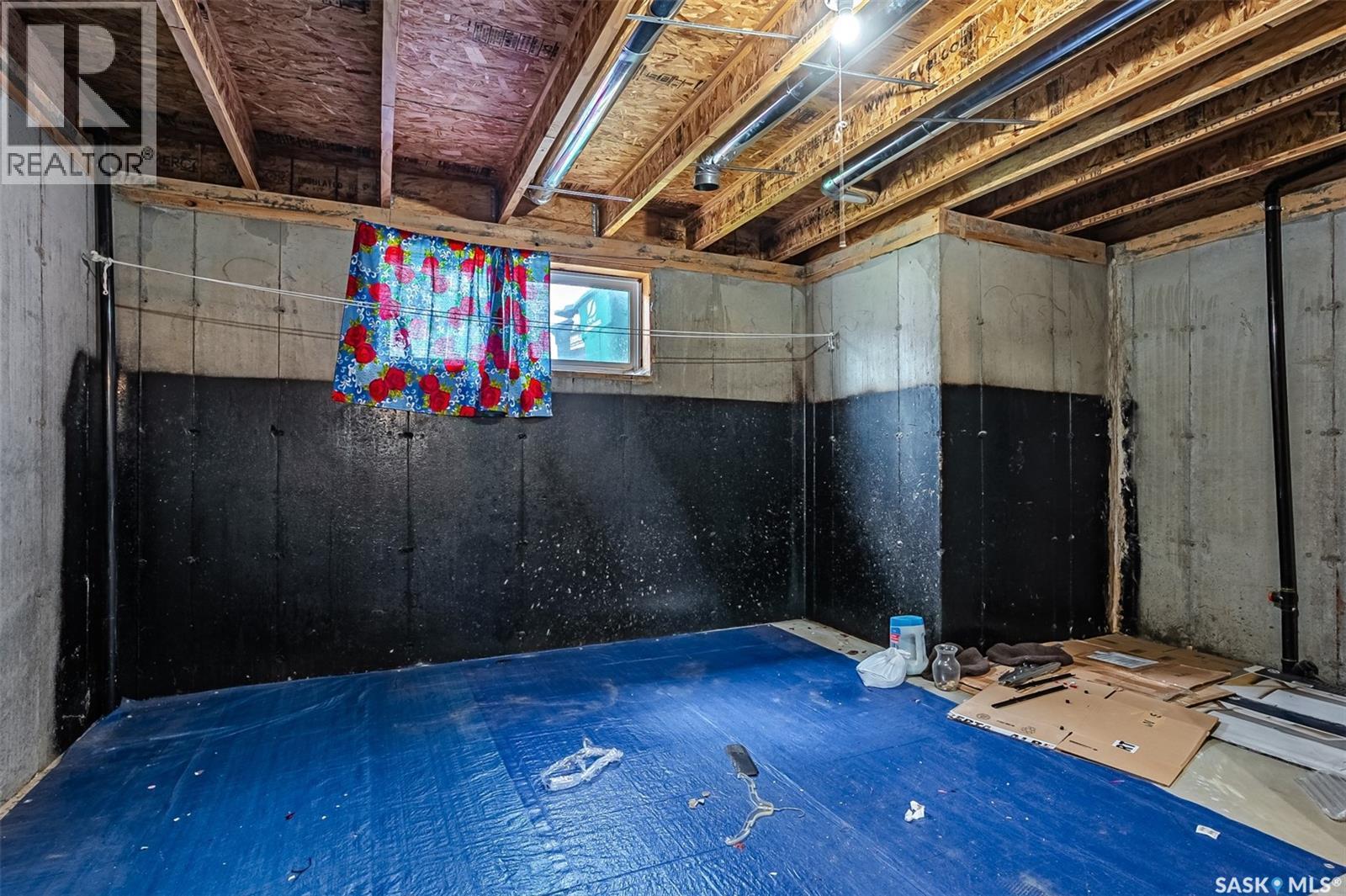 3107 Mcclocklin Road, Saskatoon, SK - Indoor Photo Showing Basement