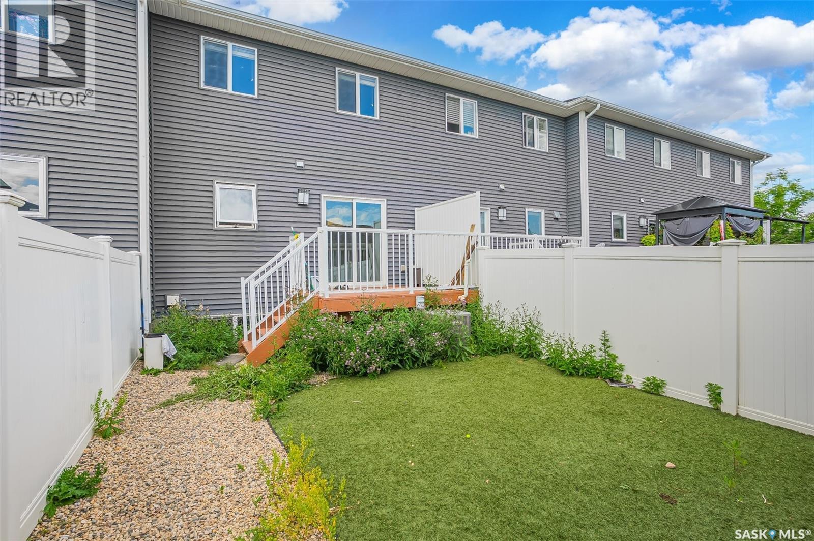 3107 Mcclocklin Road, Saskatoon, SK - Outdoor