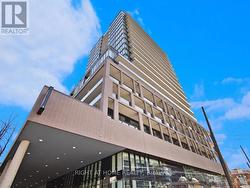 525 - 285 DUFFERIN STREET Toronto, ON M6K 1E6