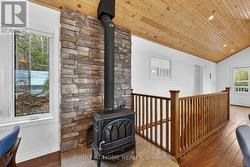 Jotul F 400 Fireplace -
