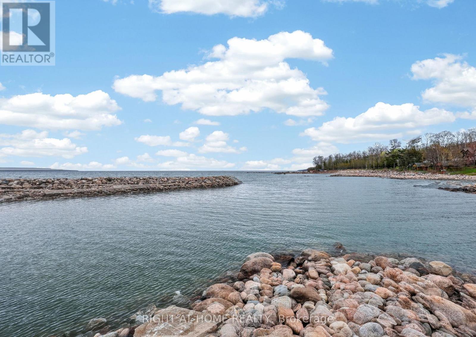 442 Silver Birch Drive, Tiny, ON - Outdoor With Body Of Water With View