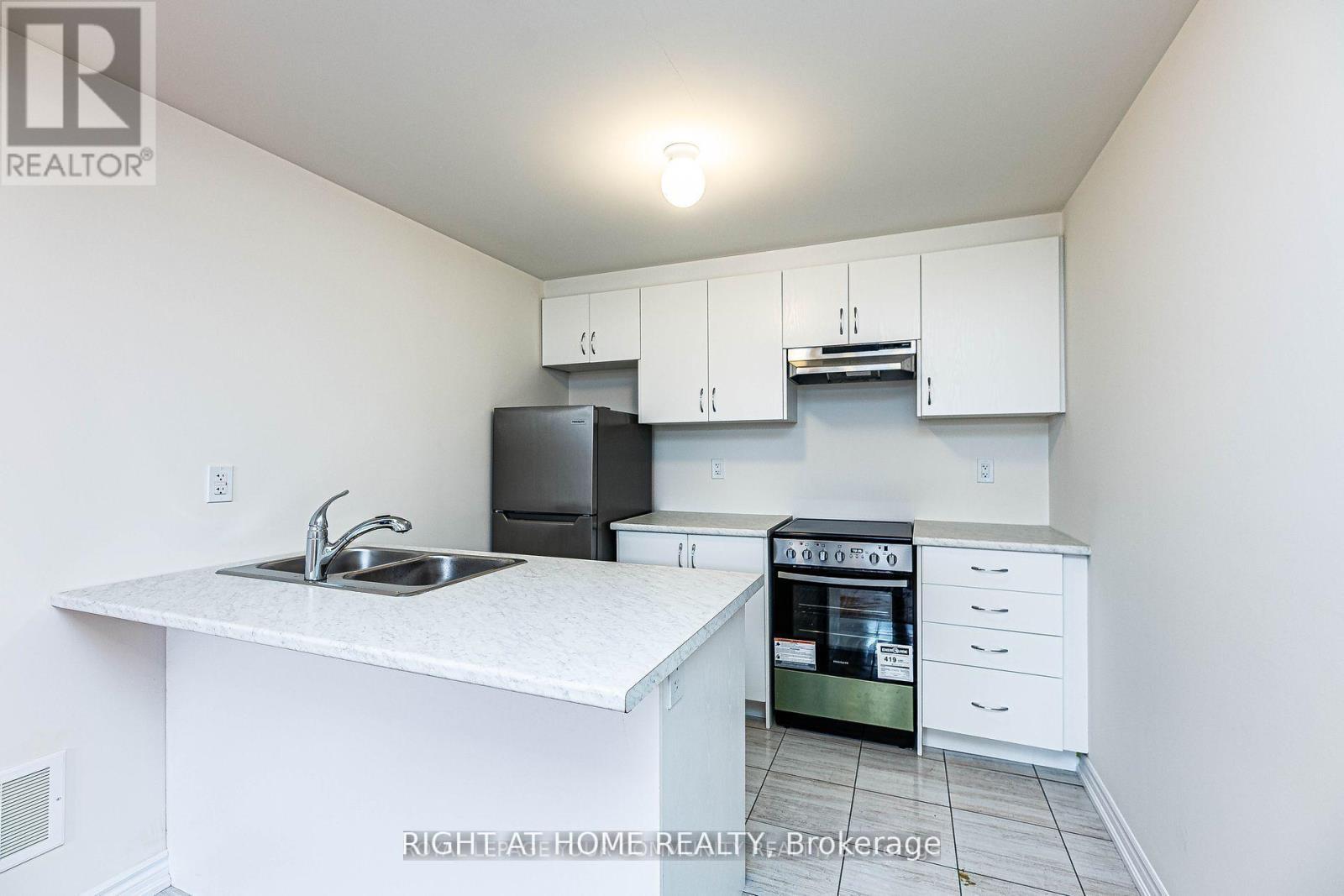 Basement - 27 Lincoln Drive, Barrie, ON