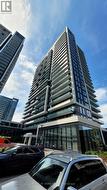 Modern Tower At Richmond Hill Centre - 
