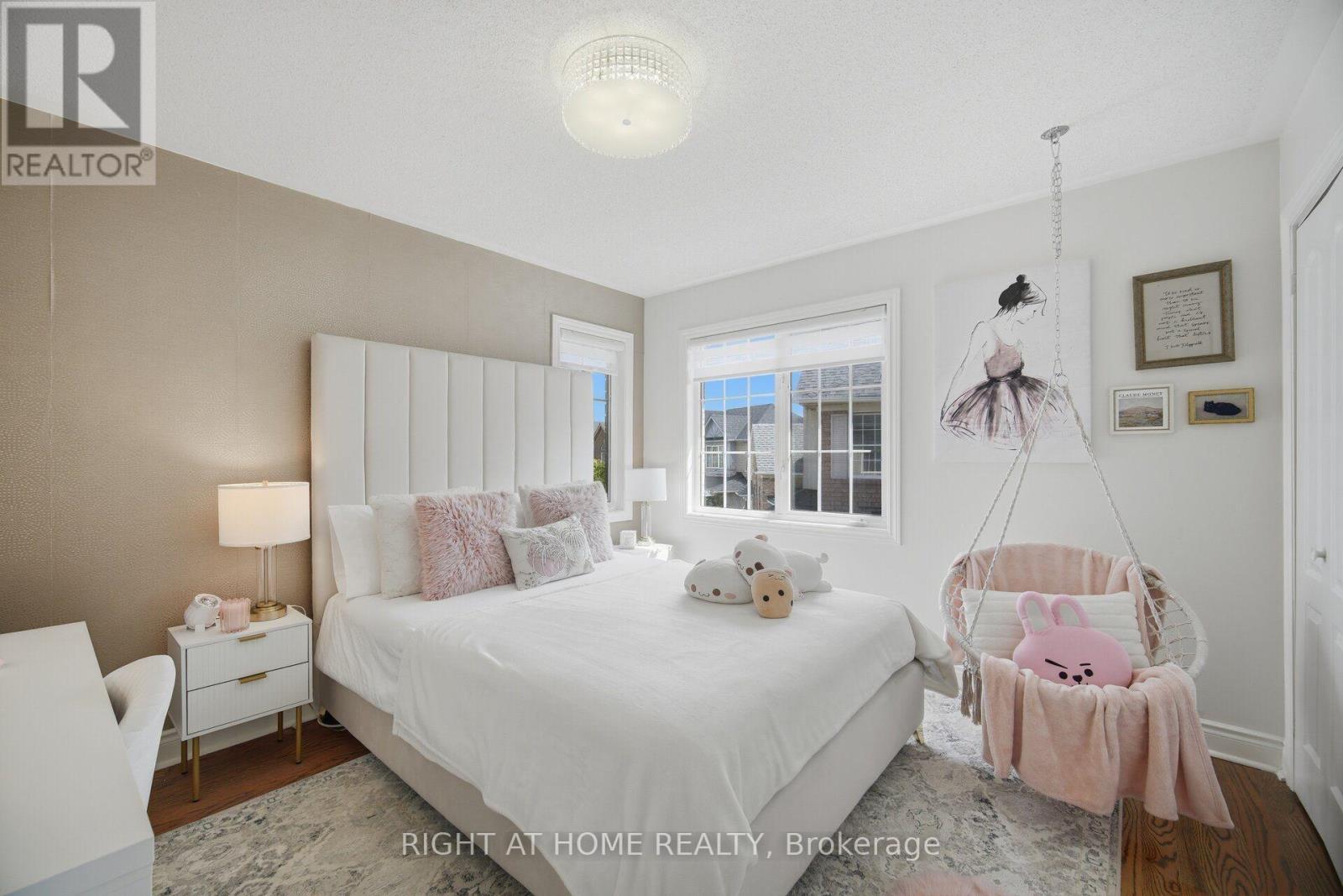 44 Crew Crescent, Vaughan, ON - Indoor Photo Showing Bedroom