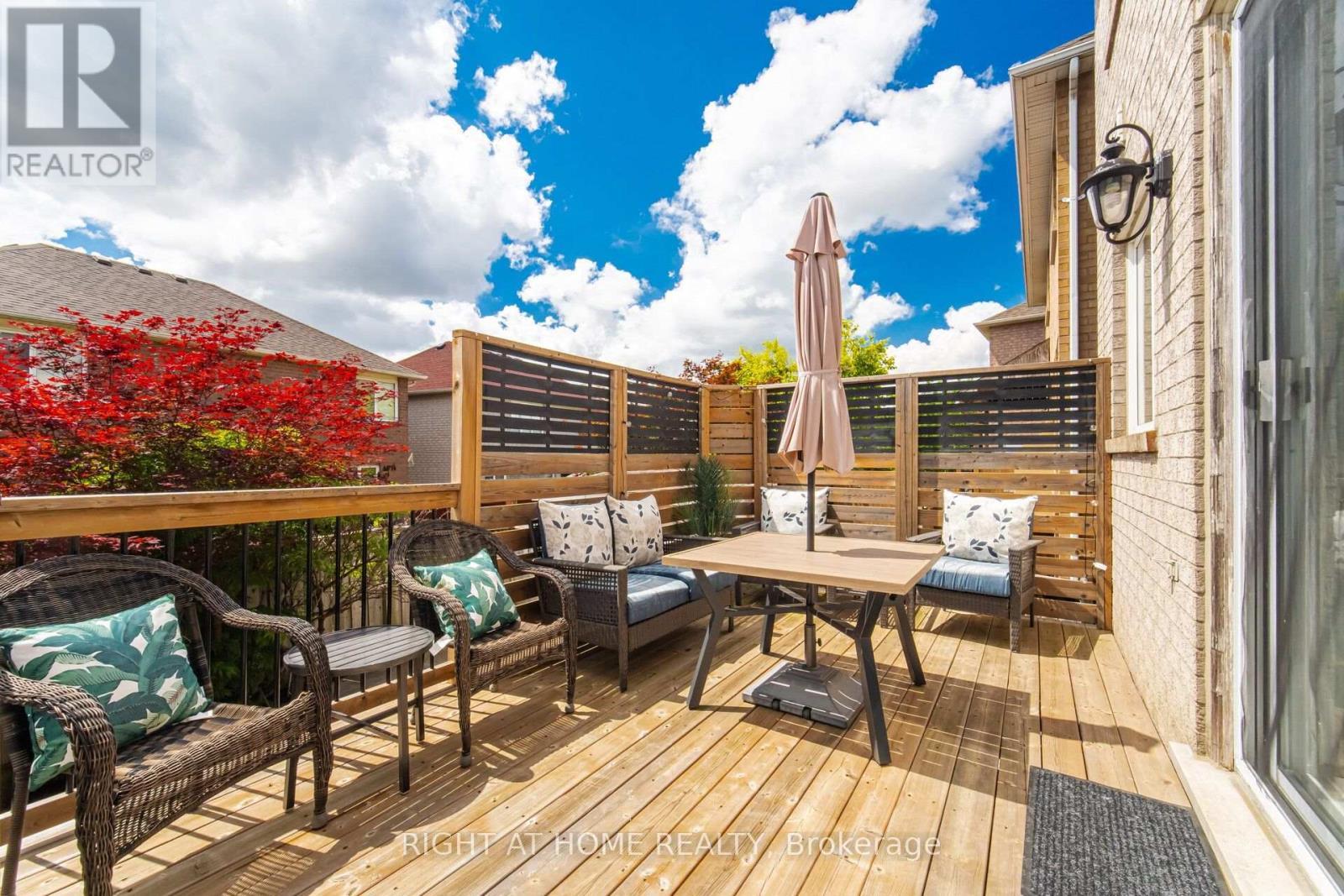 44 Crew Crescent, Vaughan, ON - Outdoor With Deck Patio Veranda