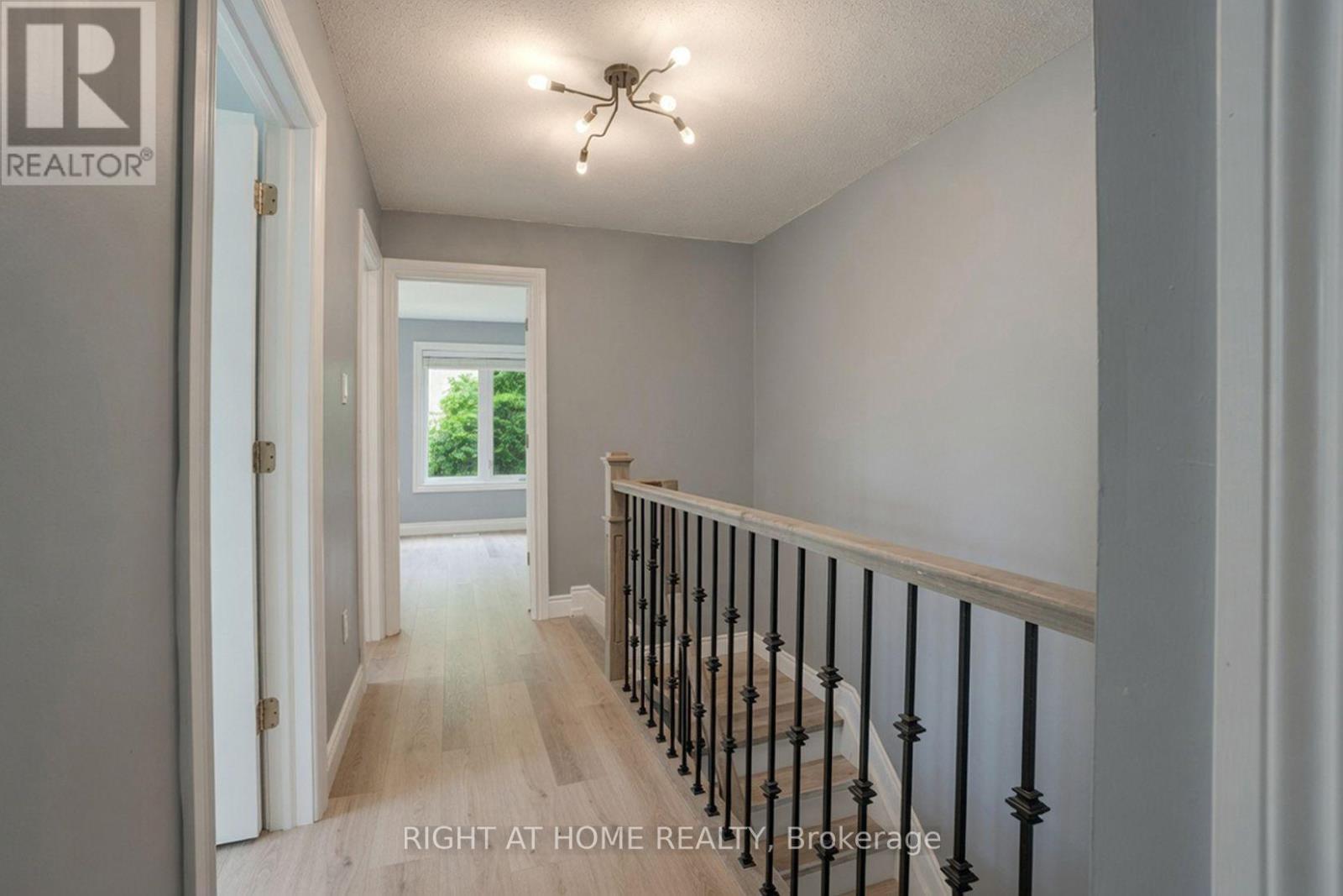 35 Chalfield Lane, Mississauga, ON - Indoor Photo Showing Other Room