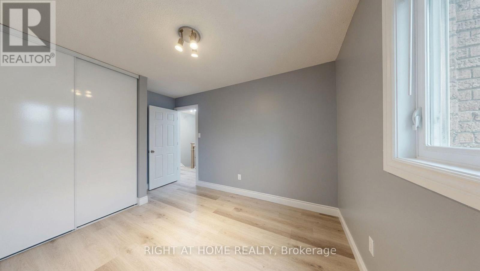 35 Chalfield Lane, Mississauga, ON - Indoor Photo Showing Other Room