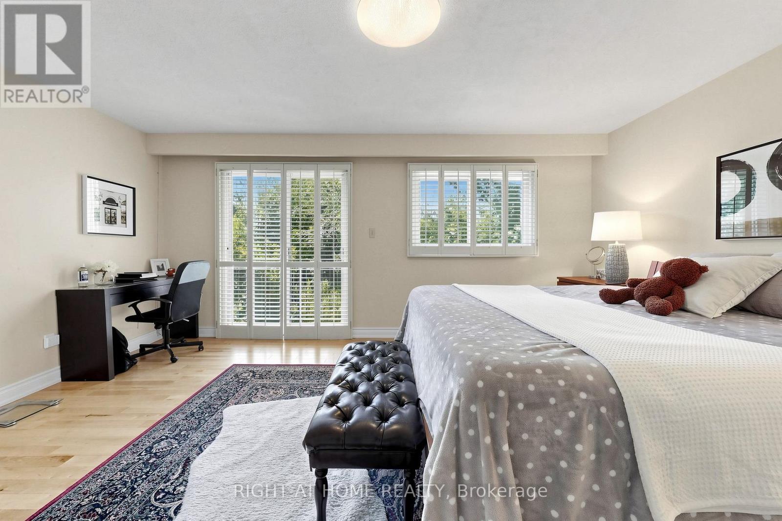 2614 Pollard Drive, Mississauga, ON - Indoor Photo Showing Bedroom