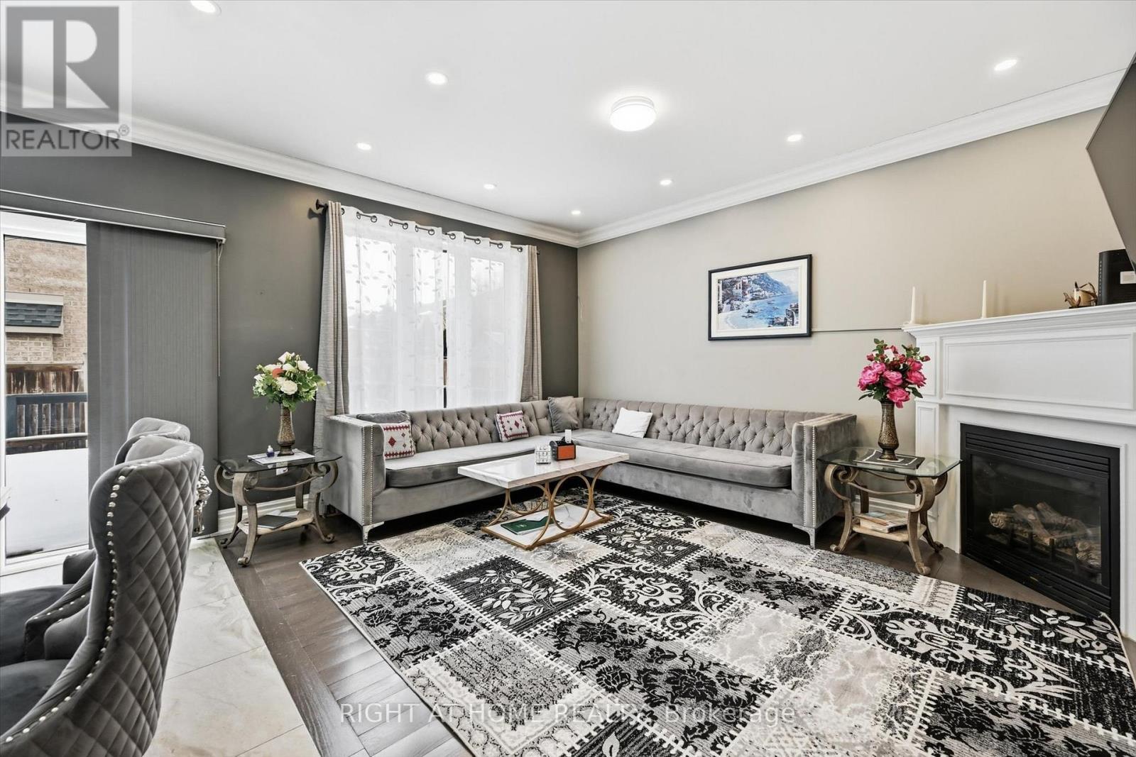 456 Valridge Drive, Hamilton, ON - Indoor Photo Showing Living Room With Fireplace