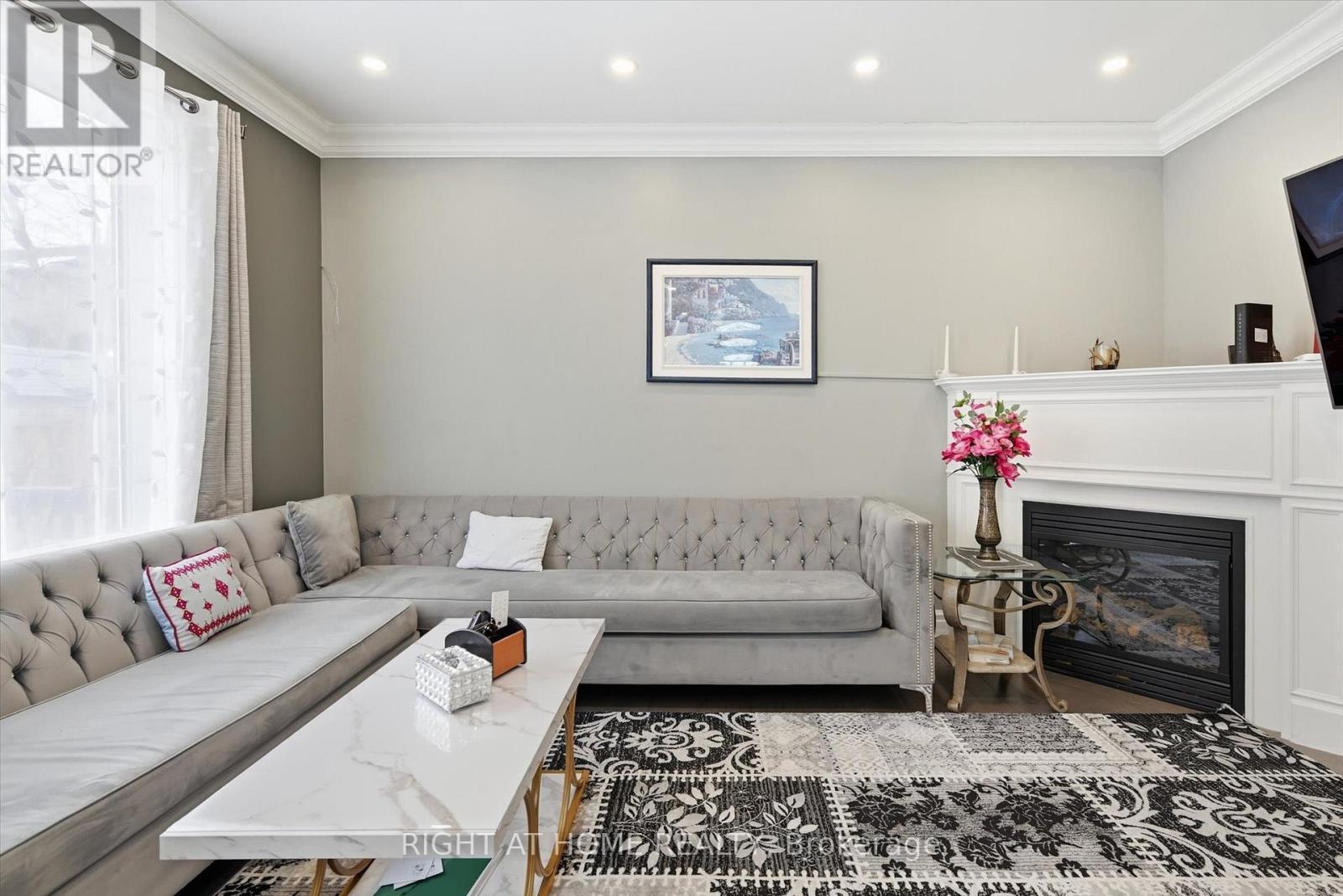 456 Valridge Drive, Hamilton, ON - Indoor Photo Showing Living Room With Fireplace