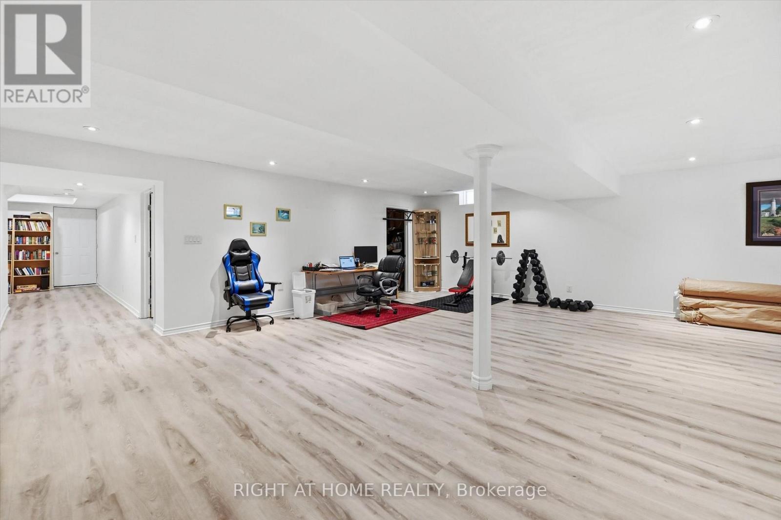 456 Valridge Drive, Hamilton, ON - Indoor Photo Showing Gym Room