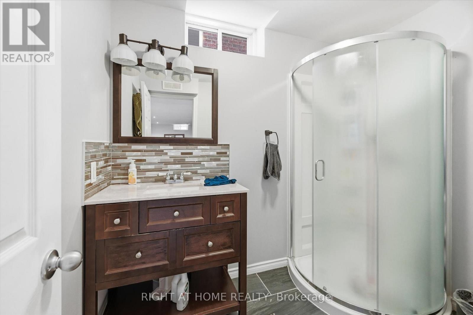 456 Valridge Drive, Hamilton, ON - Indoor