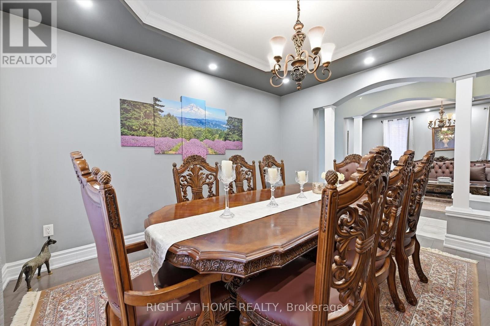 456 Valridge Drive, Hamilton, ON - Indoor Photo Showing Dining Room