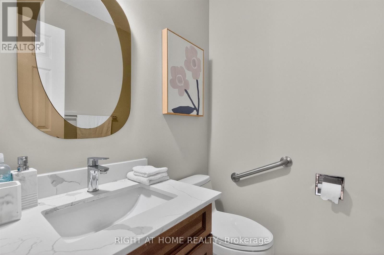 3 Lancashire Road, Markham, ON - Indoor Photo Showing Bathroom