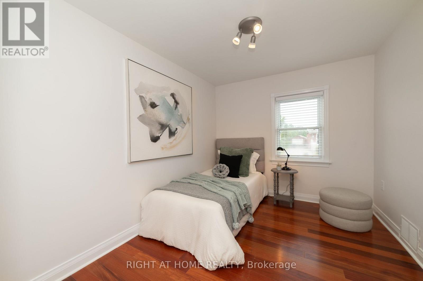 2 Midholm Drive, Toronto, ON - Indoor Photo Showing Bedroom
