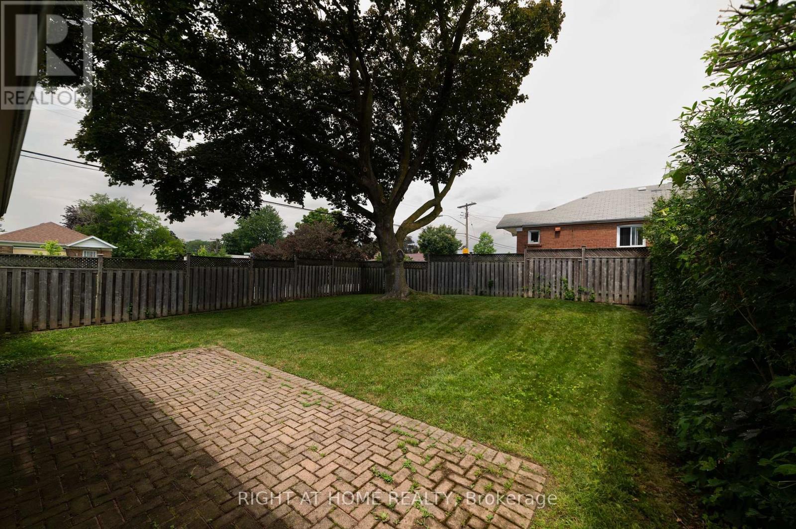 2 Midholm Drive, Toronto, ON - Outdoor With Backyard