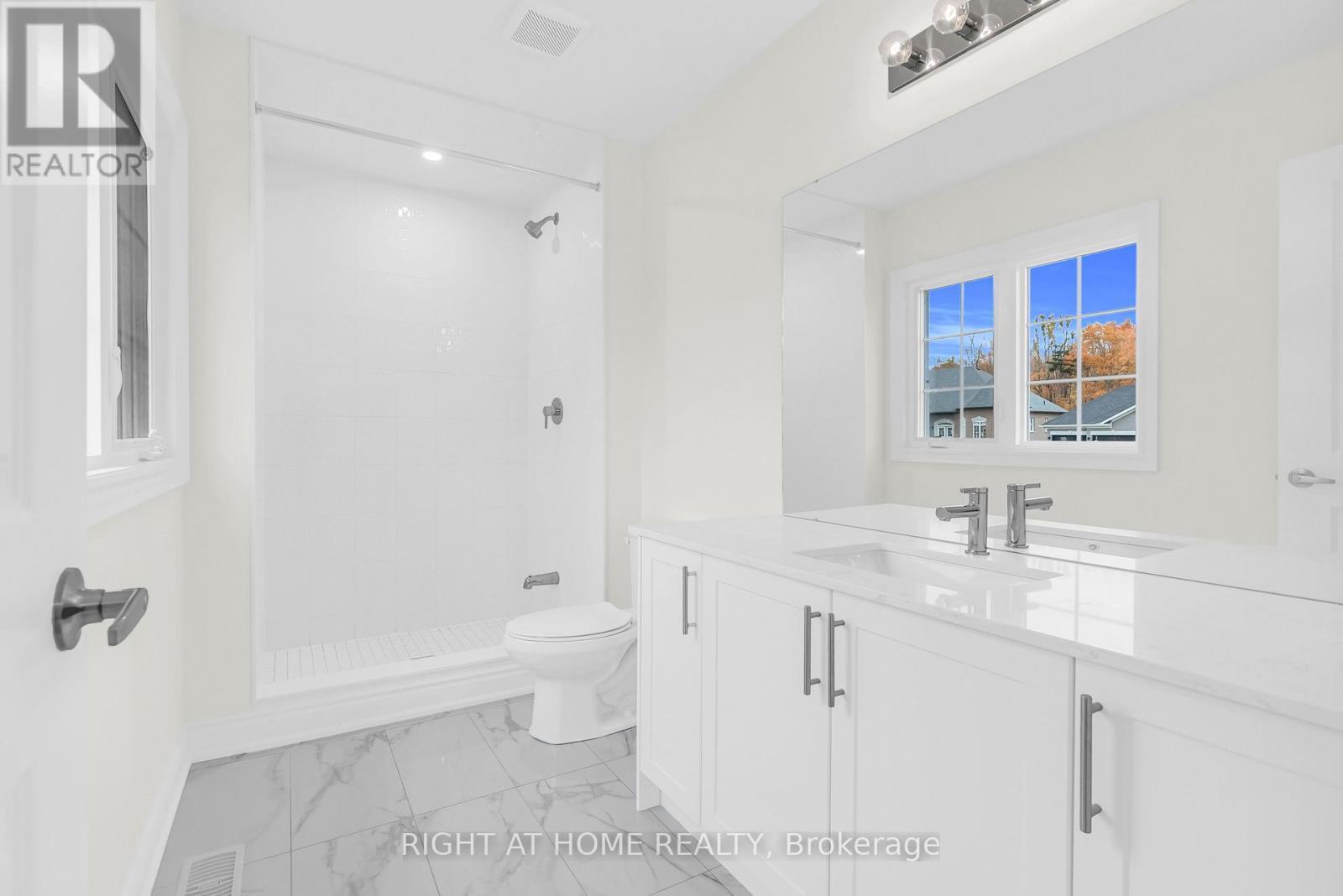 76 Ruby Ridge, Oro-Medonte, ON - Indoor Photo Showing Bathroom