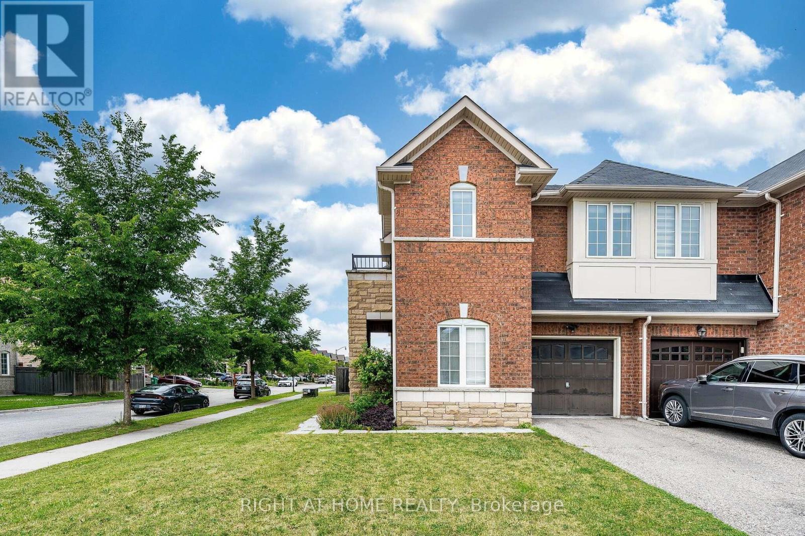 33 Drexel Road, Brampton, ON - Outdoor