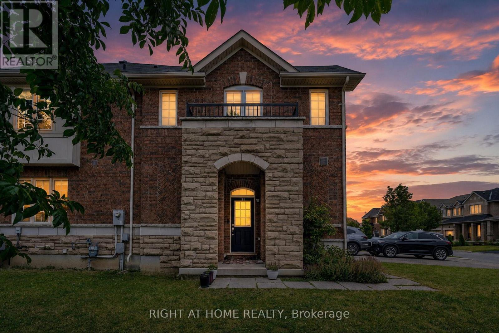 33 Drexel Road, Brampton, ON - Outdoor