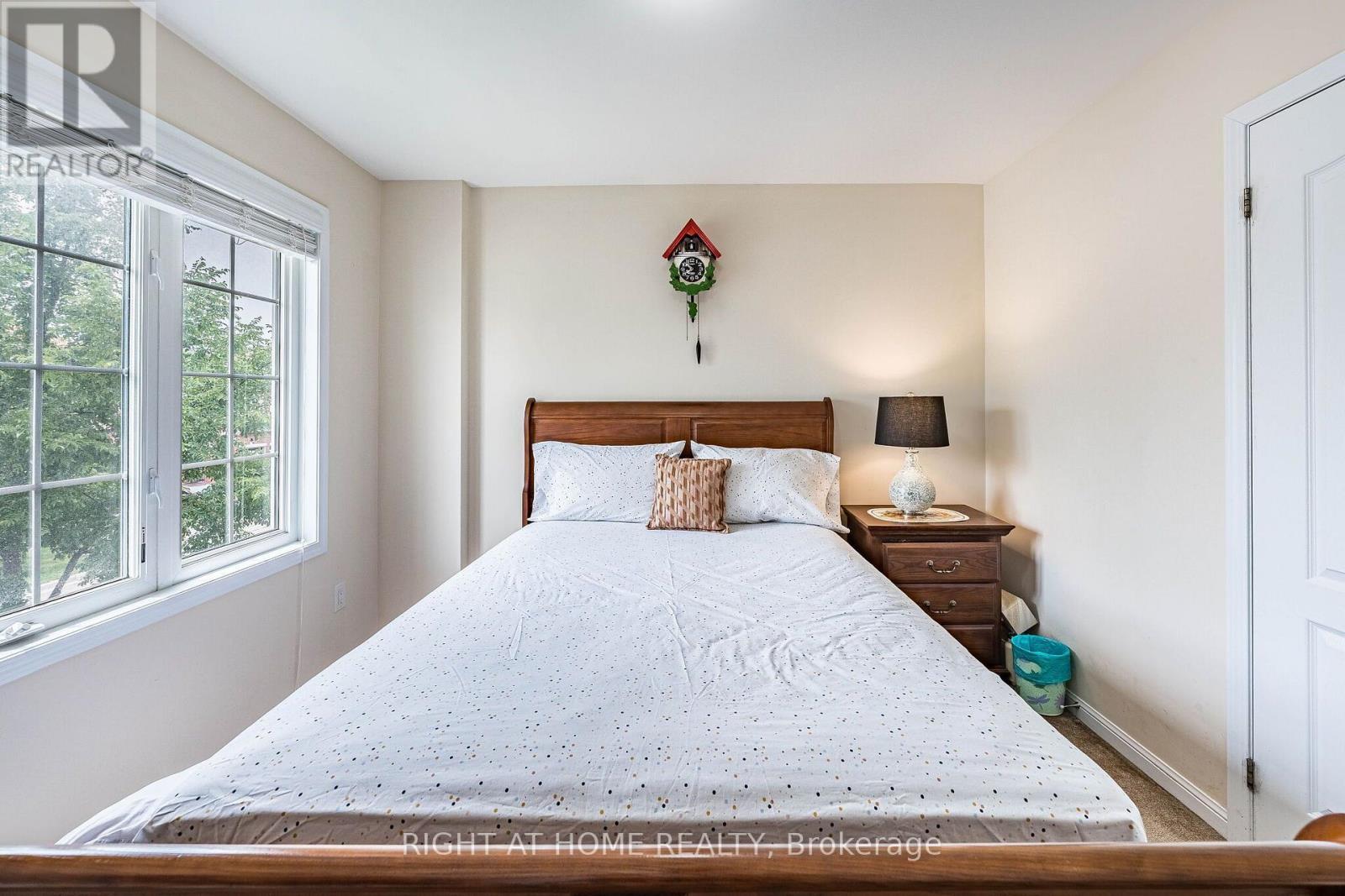 33 Drexel Road, Brampton, ON - Indoor Photo Showing Bedroom