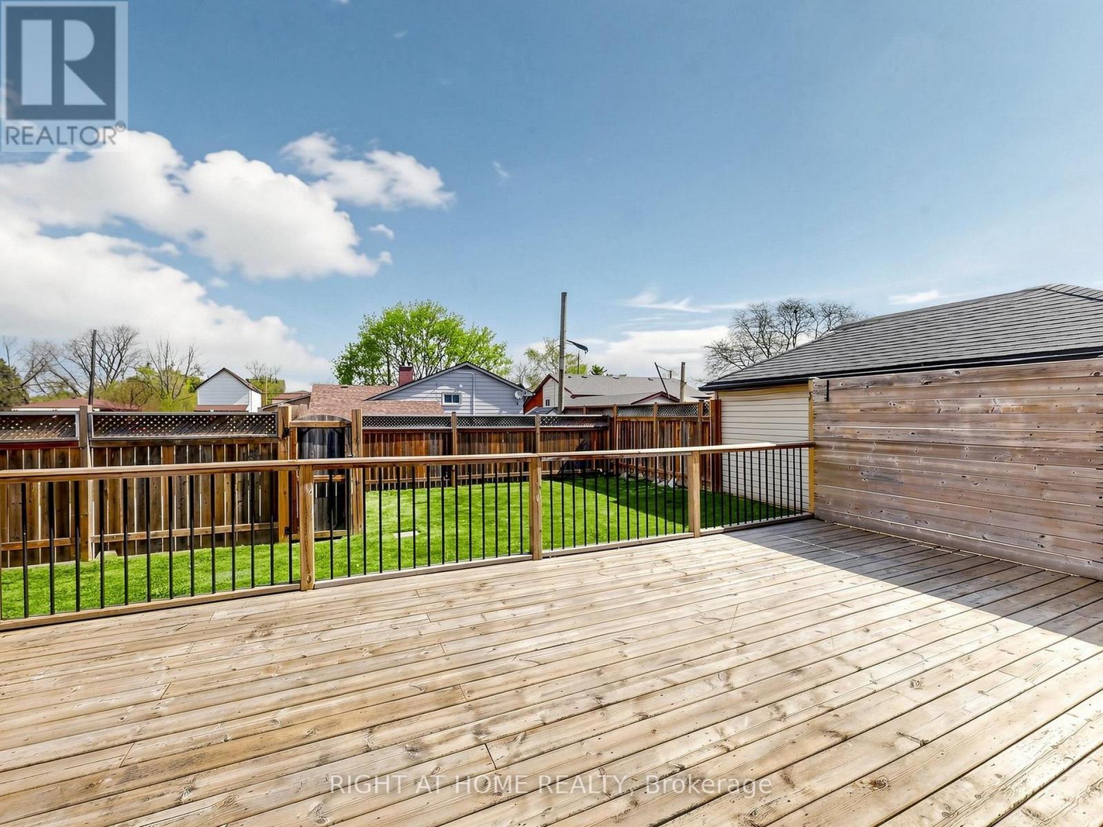 1 Welbourn Drive, Hamilton, ON - Outdoor With Deck Patio Veranda With Exterior