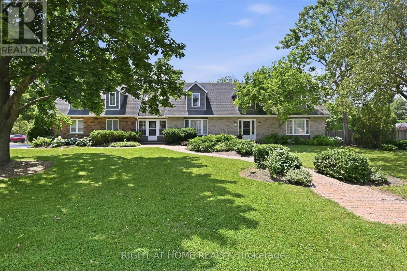 1 Idared Road, Hamilton, ON - Outdoor With Facade