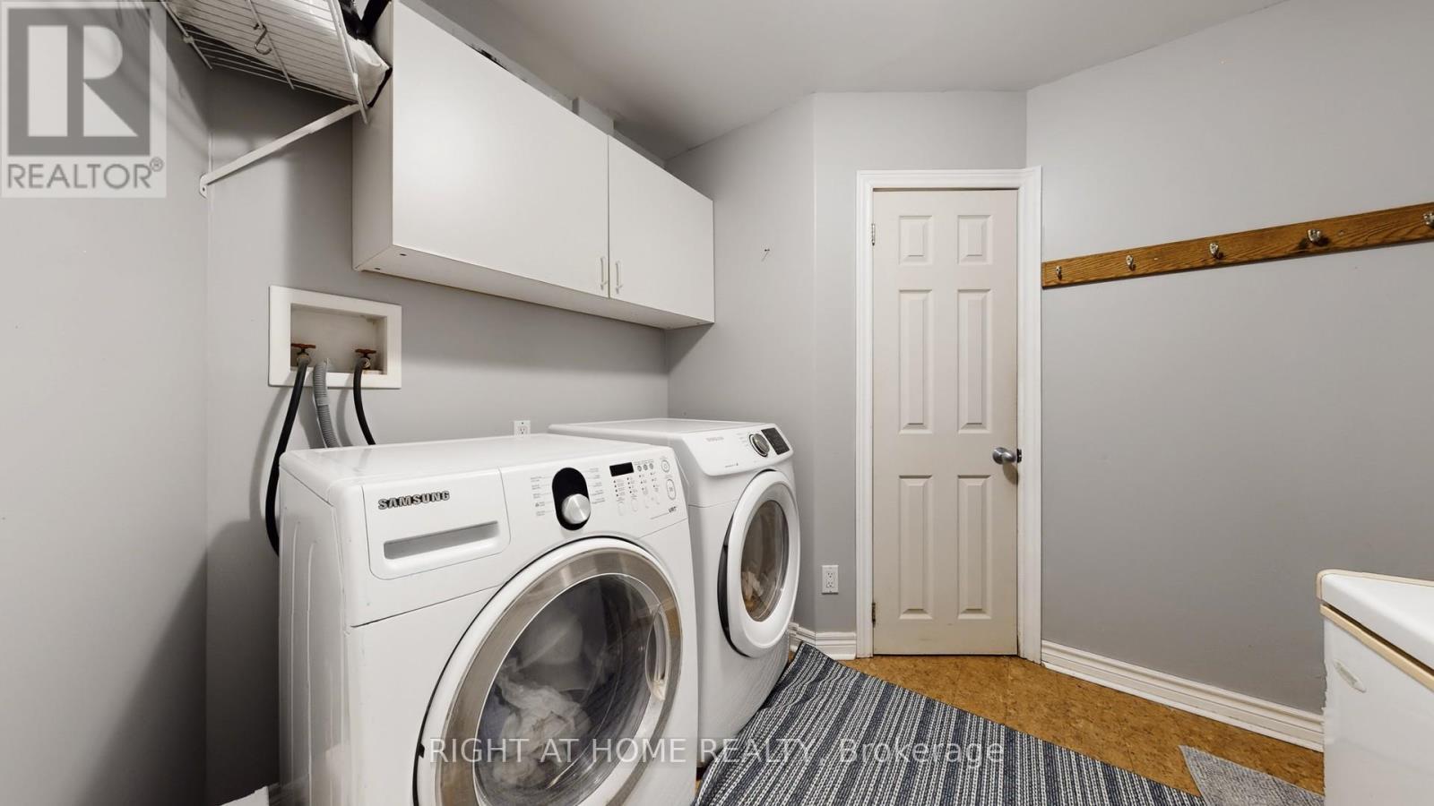 301 Garner Road E, Hamilton, ON - Indoor Photo Showing Laundry Room