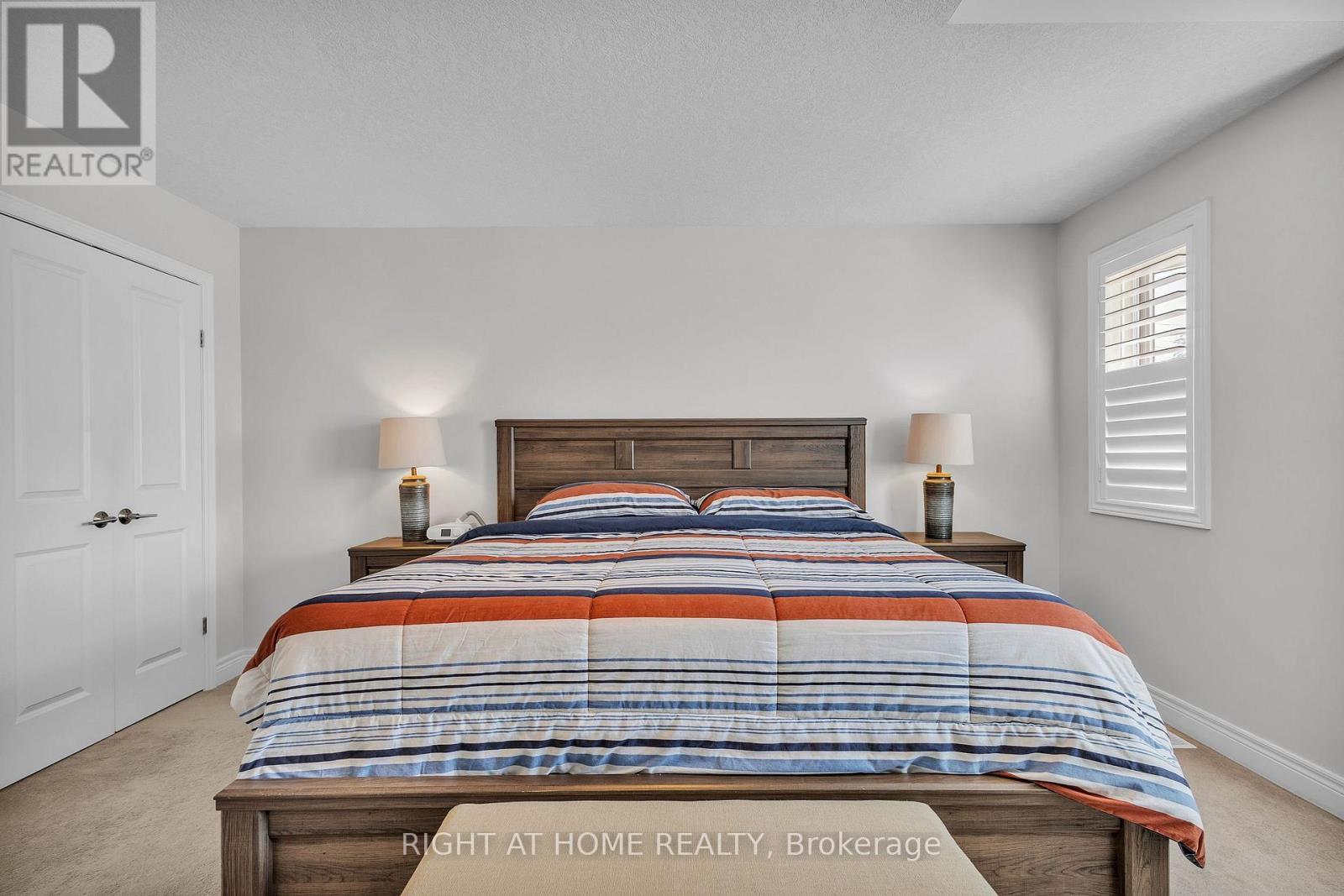 321 Carriage Way, Waterloo, ON - Indoor Photo Showing Bedroom
