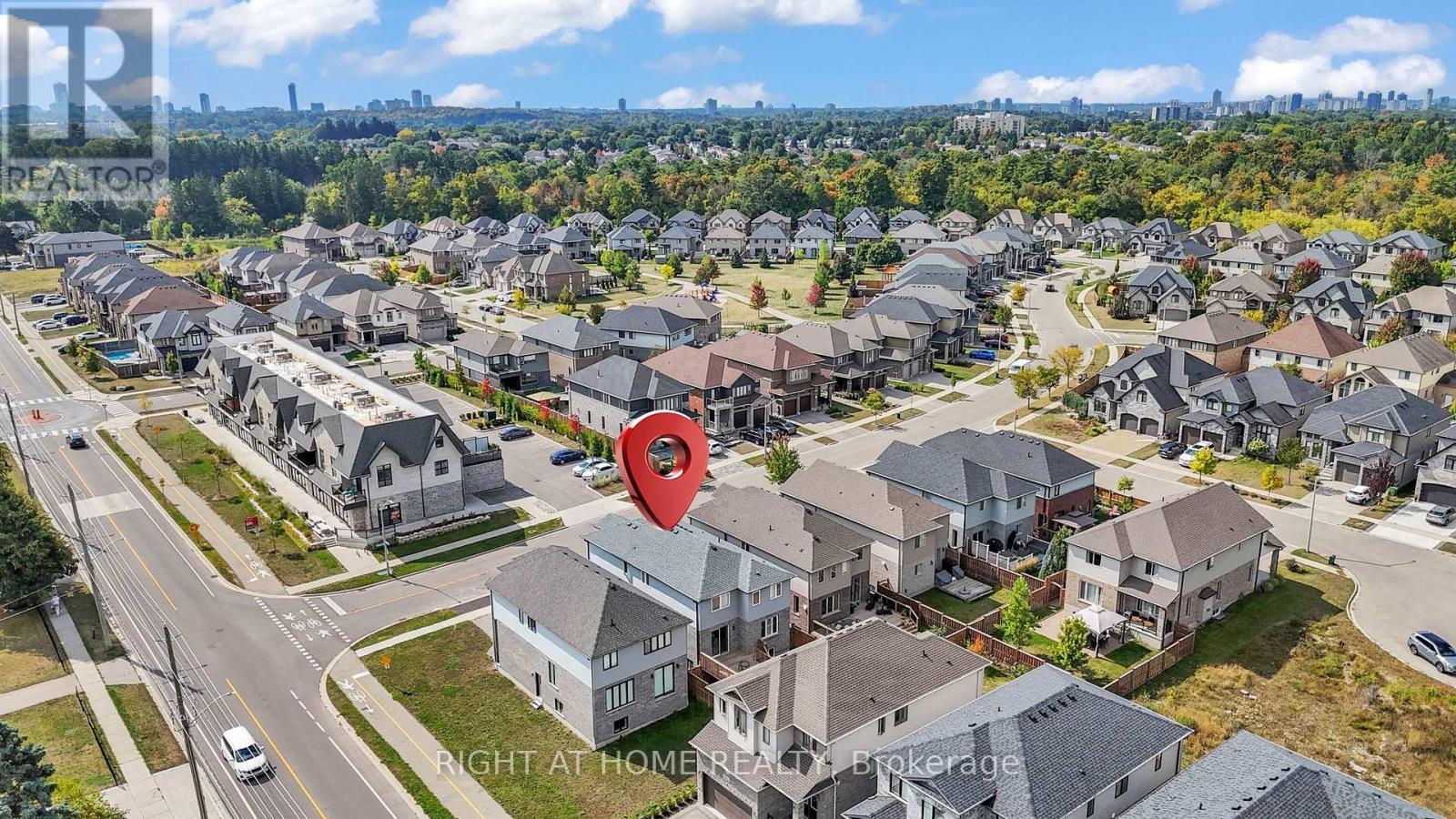 321 Carriage Way, Waterloo, ON - Outdoor With View