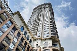 3211 - 385 PRINCE OF WALES DRIVE Mississauga, ON L5B 0C6