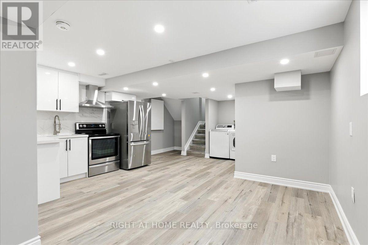 Living / kitchen - 1 Lorilee Crescent, Kitchener, ON - Indoor