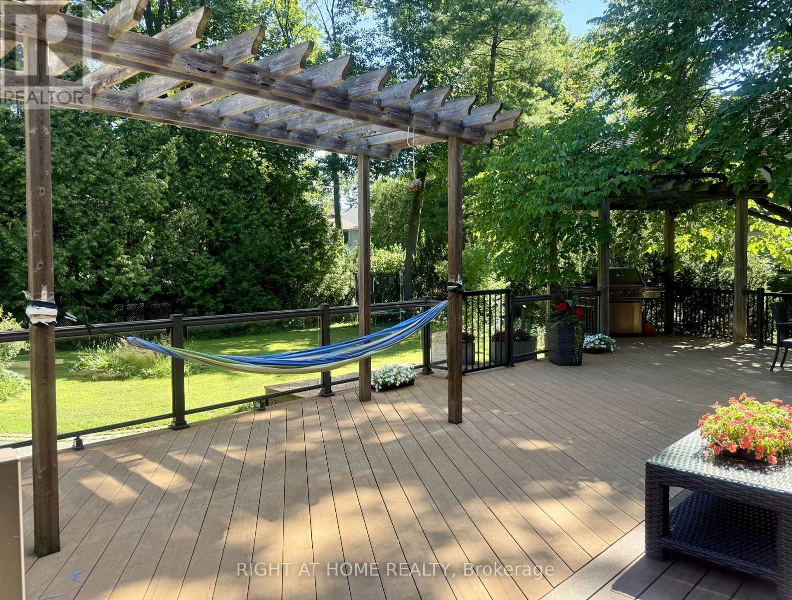 2123 Gordon Drive, Mississauga, ON - Outdoor With Deck Patio Veranda