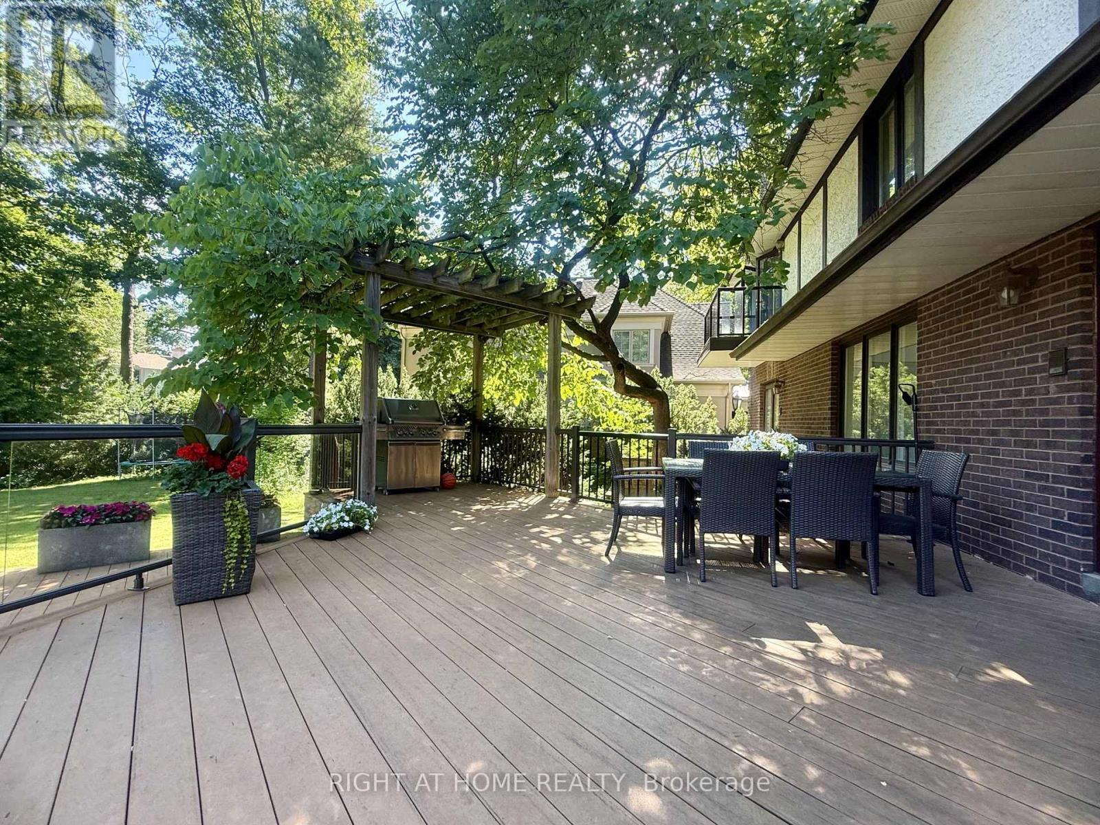 2123 Gordon Drive, Mississauga, ON - Outdoor With Deck Patio Veranda With Exterior