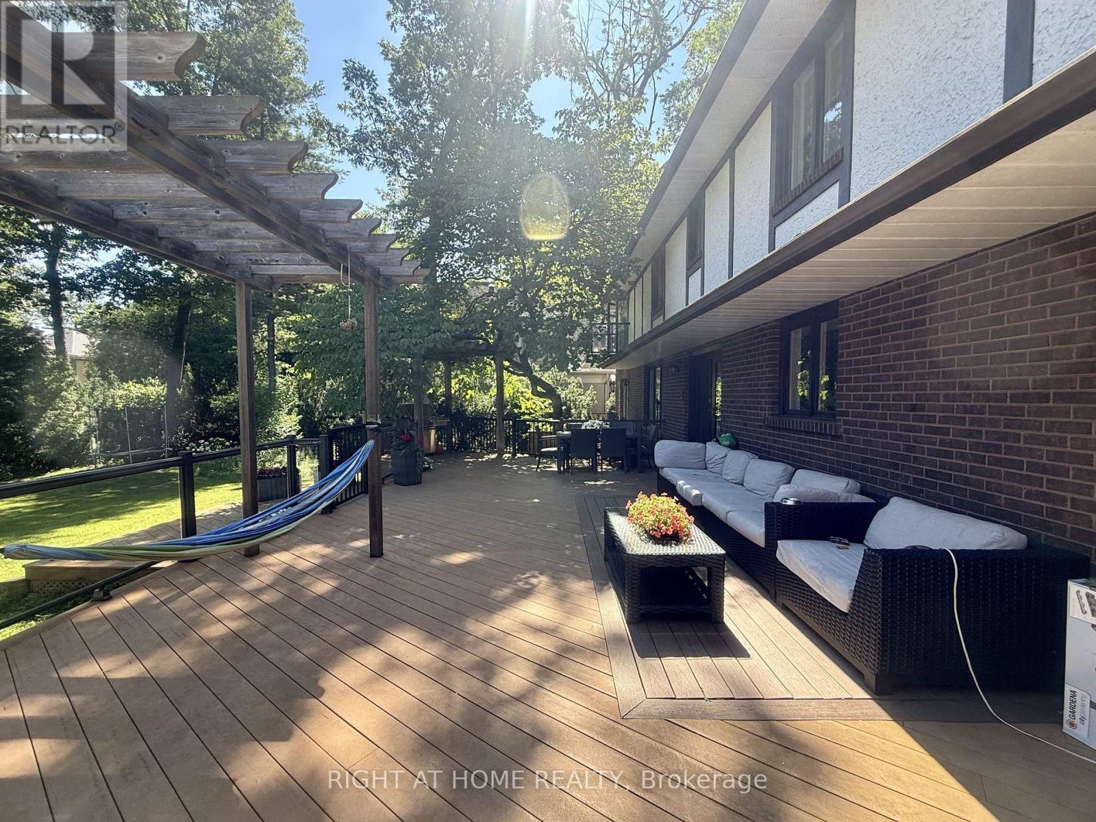 2123 Gordon Drive, Mississauga, ON - Outdoor With Deck Patio Veranda