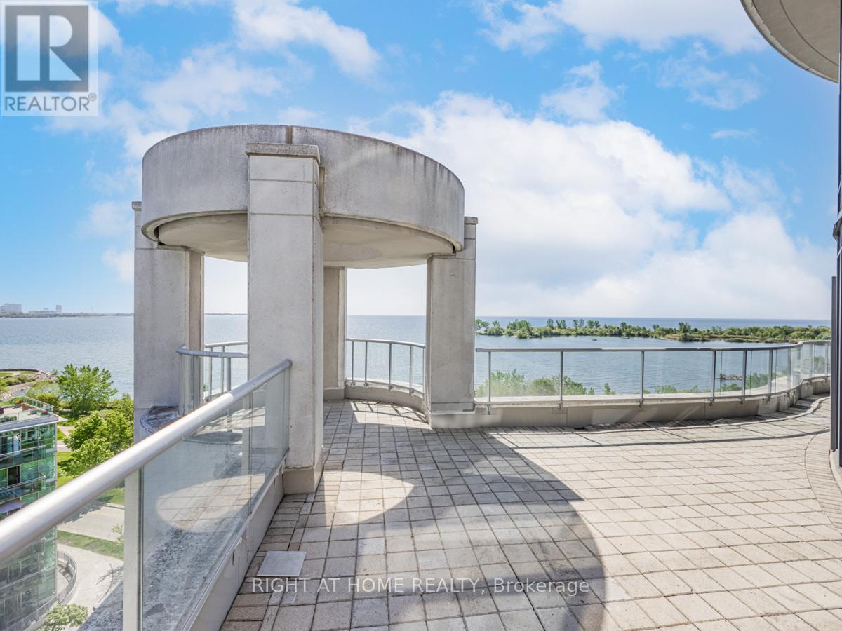 Lph19 - 2095 Lake Shore Boulevard W, Toronto, ON - Outdoor With Body Of Water