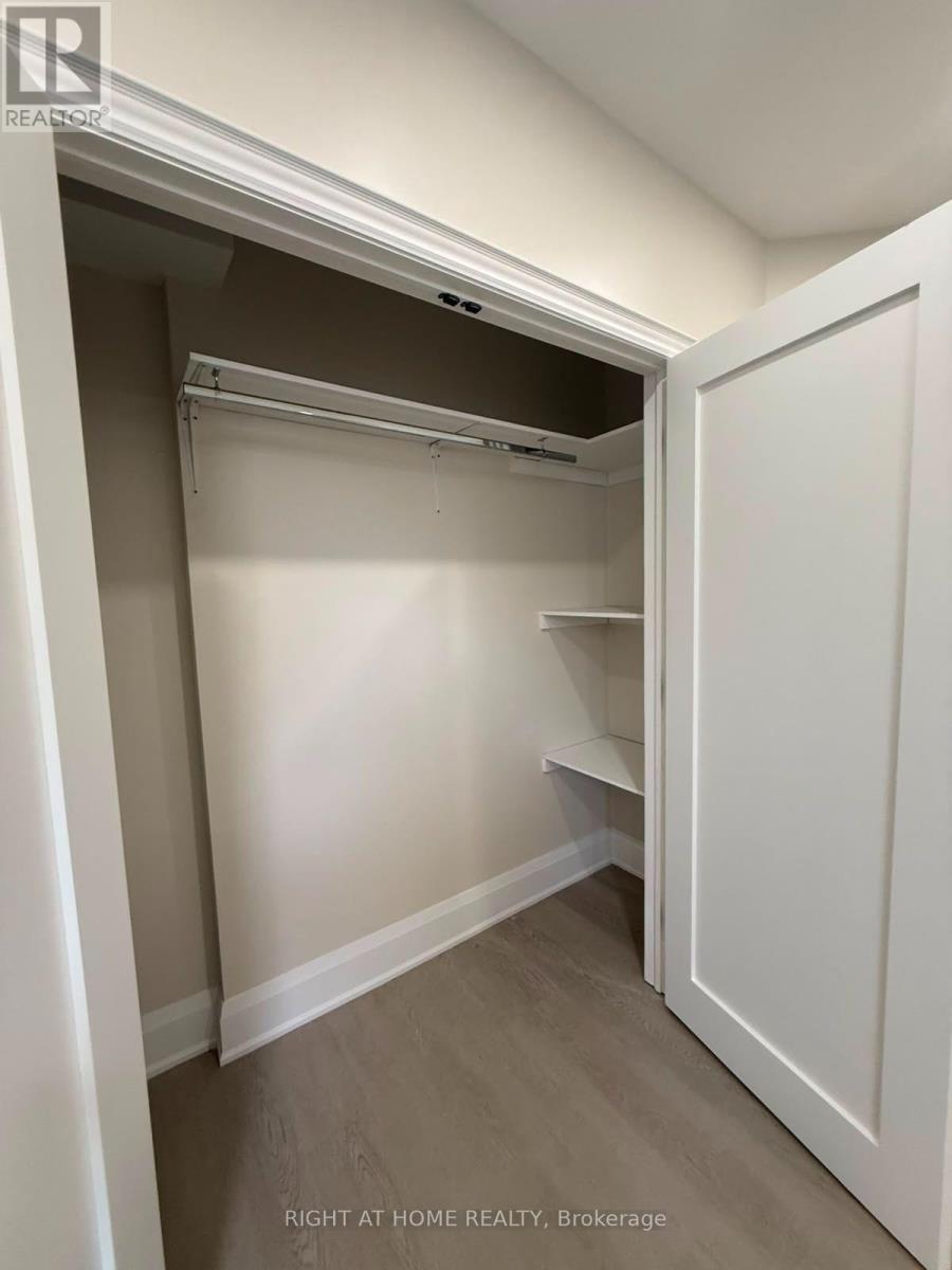 A - 2 Chesney Crescent, Vaughan, ON - Indoor
