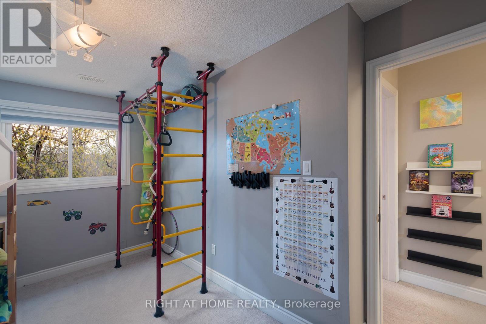 67 Willows Lane, Ajax, ON - Indoor Photo Showing Other Room