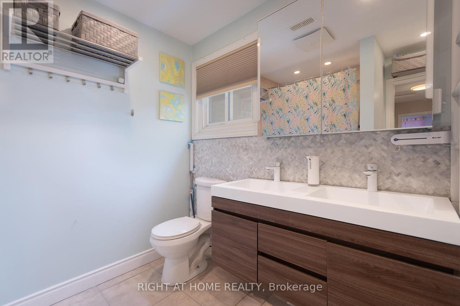 67 Willows Lane, Ajax, ON - Indoor Photo Showing Bathroom