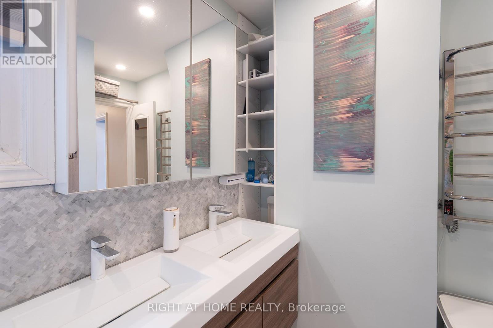 67 Willows Lane, Ajax, ON - Indoor Photo Showing Bathroom