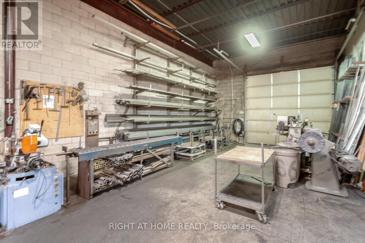 5277 Creekbank Road, Mississauga, ON