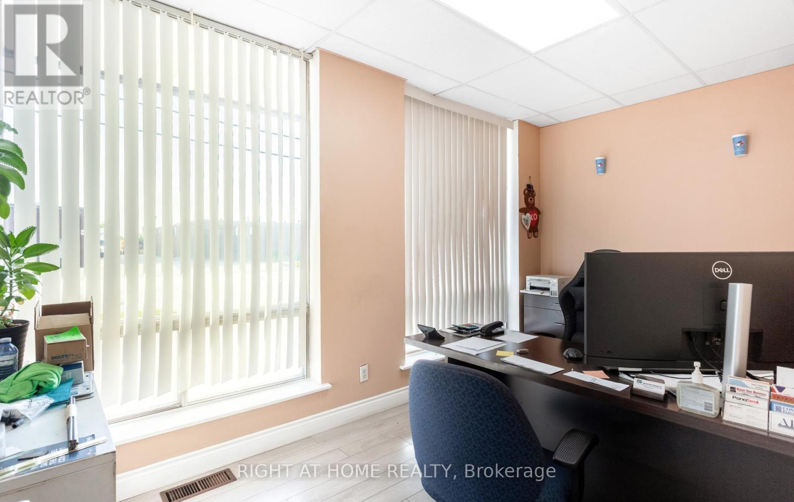 5277 Creekbank Road, Mississauga, ON