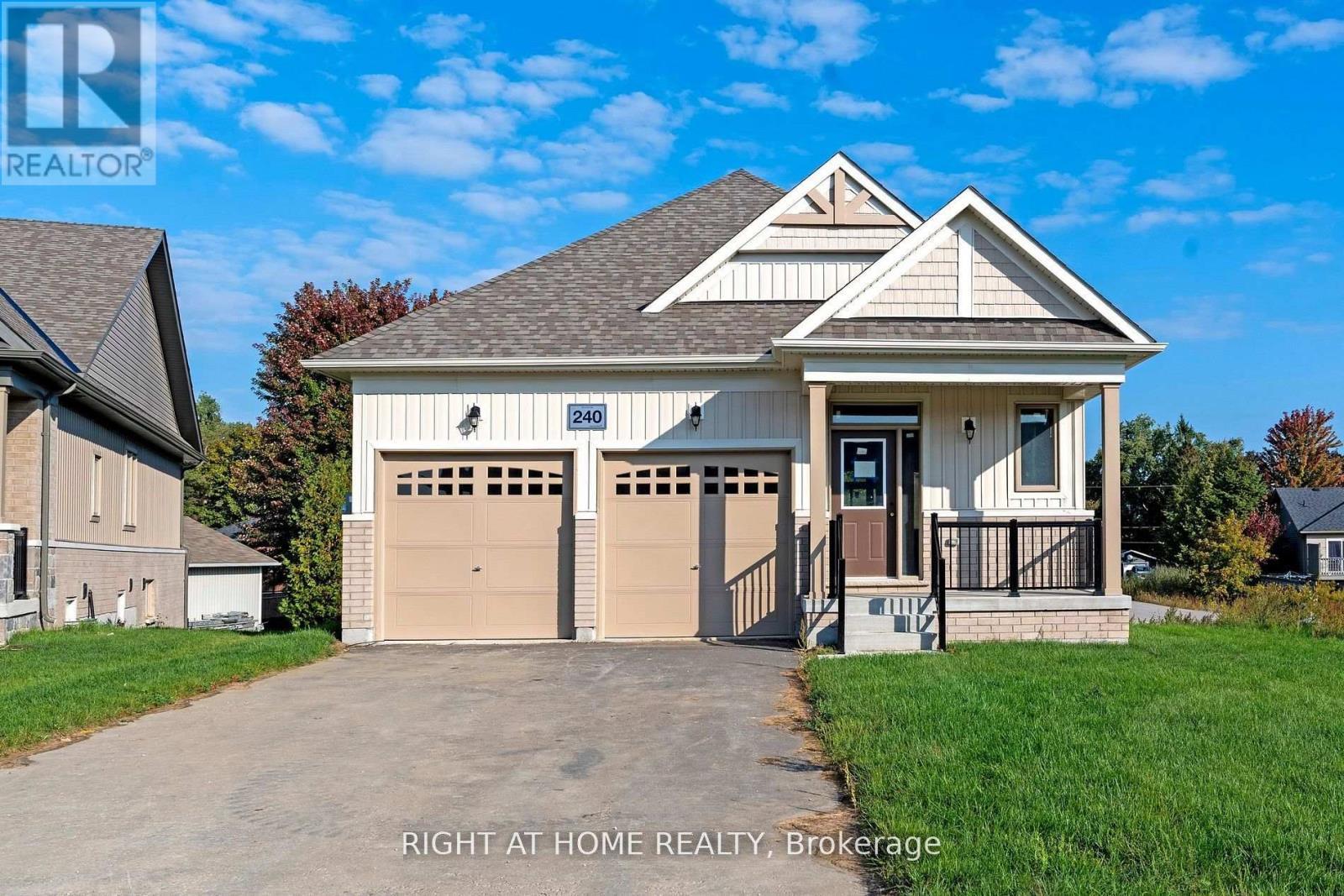 240 Wilcox Drive, Clearview, ON - Outdoor With Facade