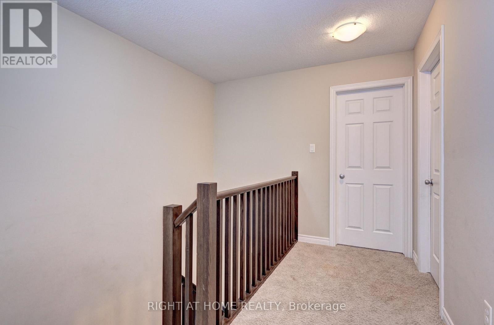 33 Mussen Street, Guelph, ON - Indoor Photo Showing Other Room