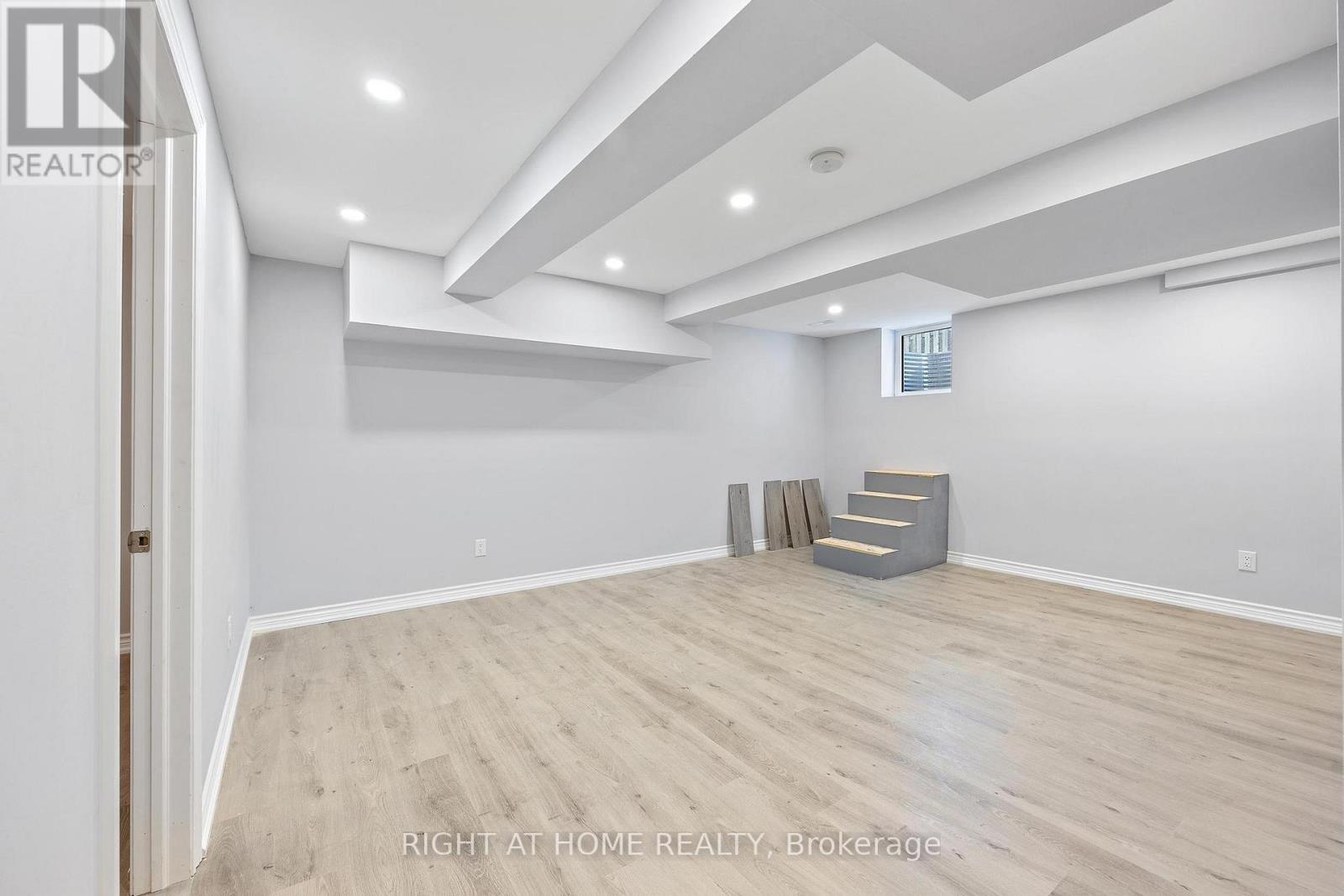 764 Willowbank Trail, Mississauga, ON - Indoor