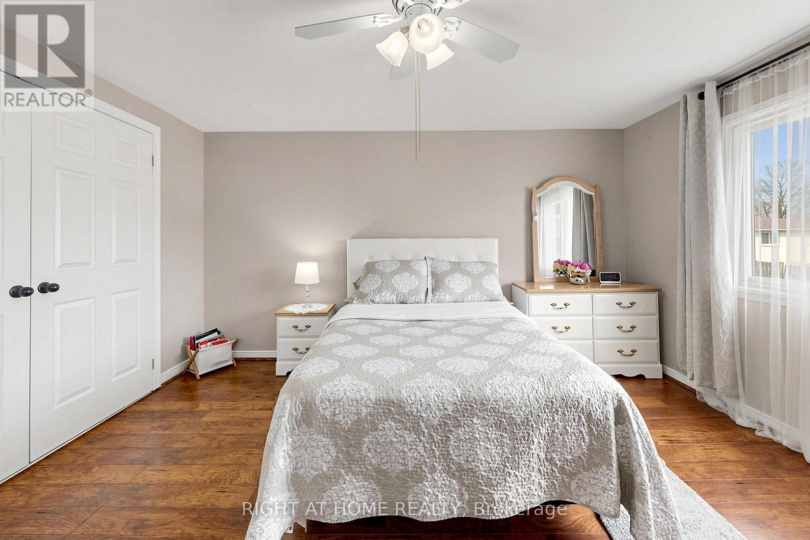 73 Pepler Place, Barrie, ON - Indoor Photo Showing Bedroom