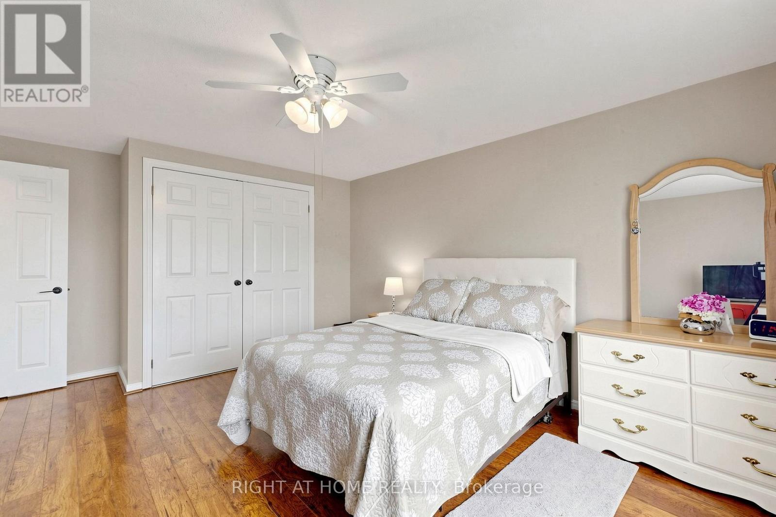 73 Pepler Place, Barrie, ON - Indoor Photo Showing Bedroom