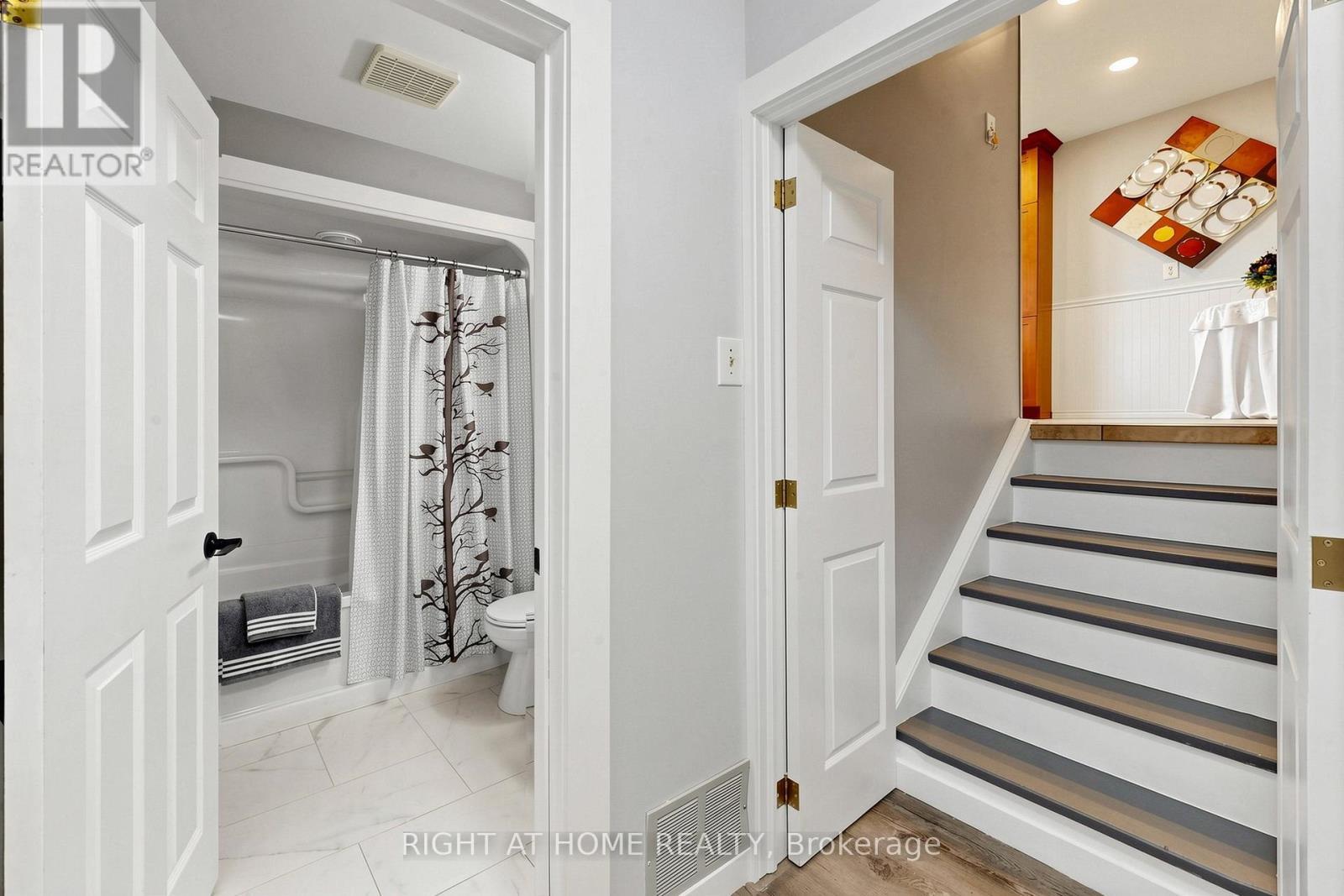 73 Pepler Place, Barrie, ON - Indoor Photo Showing Other Room