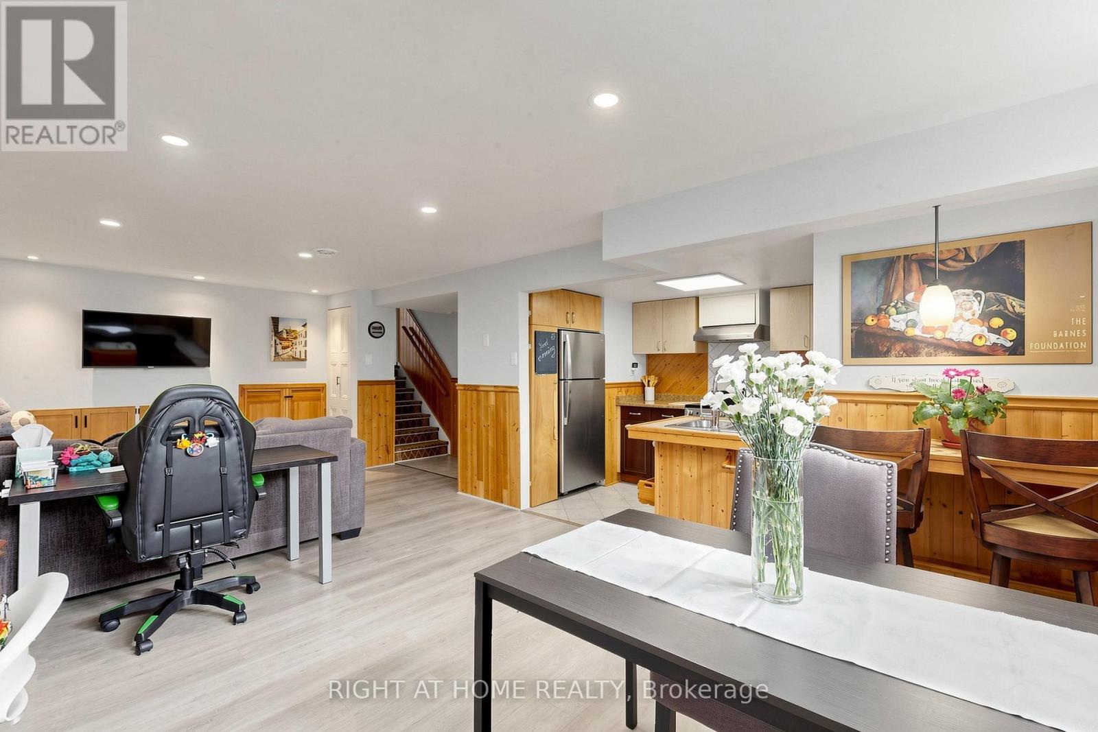 73 Pepler Place, Barrie, ON - Indoor