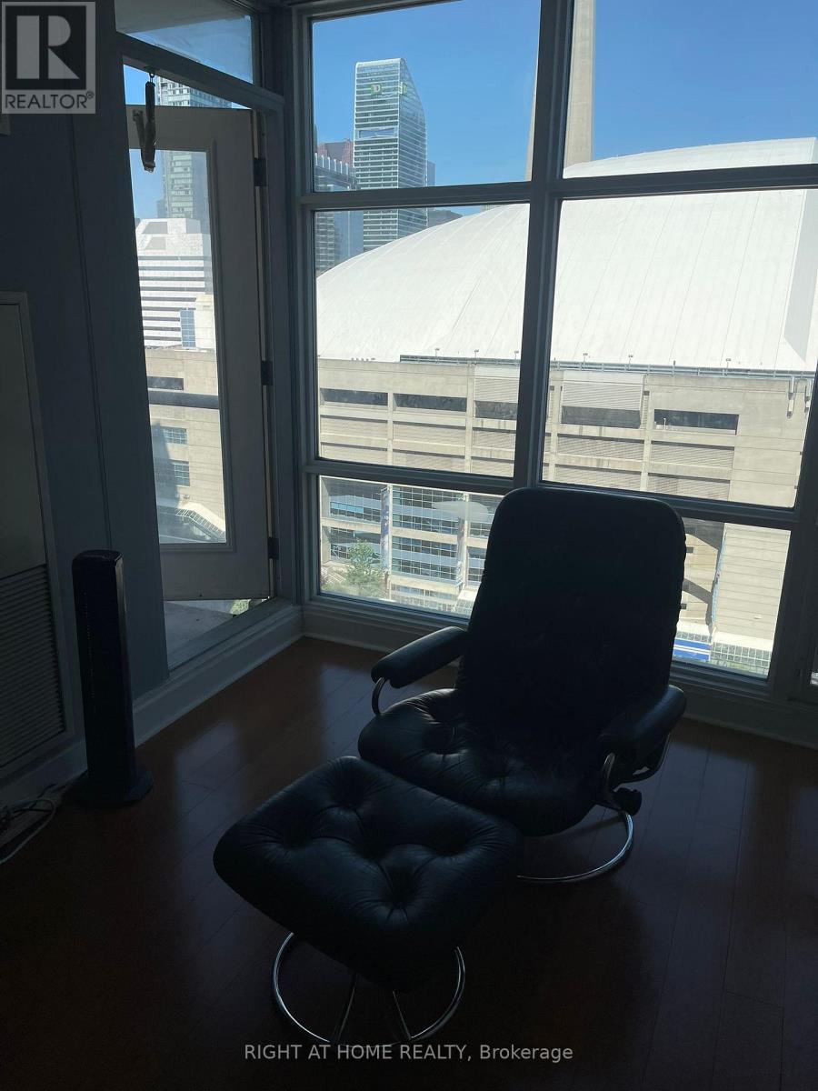 2107 - 10 Navy Wharf Court, Toronto, ON - Indoor Photo Showing Other Room