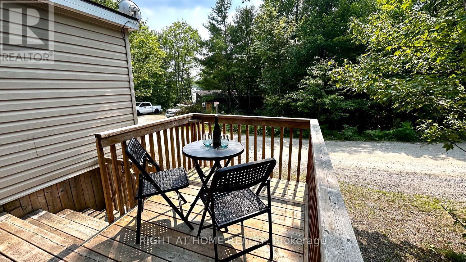 29 Maple Ridge - 1336 South Morrison Lake Road, Gravenhurst, ON - Outdoor With Deck Patio Veranda